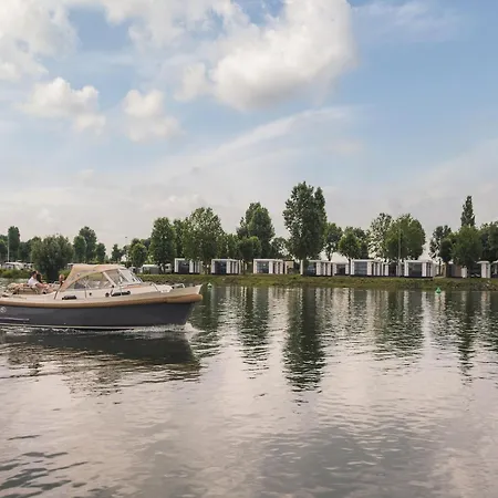 بيت للعطل Luxurious On The Water In The Betuwe *